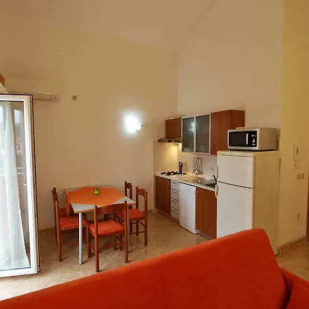 Apartment Zlatko.8 Dobropoljana